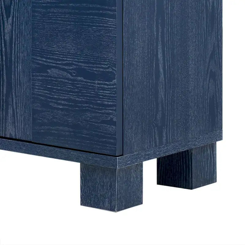 Houten dressoir in traditionele stijl